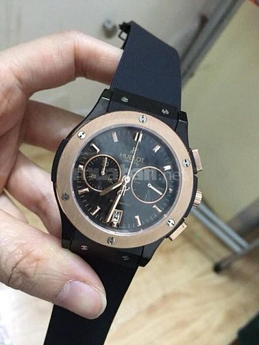 Đồng hồ Hublot cơ dây da đẹp cho anh em