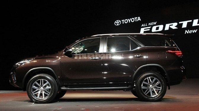 THÁNG 9 SIÊU ƯU ĐÃI FORTUNER 2019 GIẢM GIÁ MẠNH- ĐỦ MÀU- GIAO NGAY 55220953 THÁNG 9 SIÊU ƯU ĐÃI FORTUNER 2019 GIẢM GIÁ MẠNH- ĐỦ MÀU- GIAO NGAY