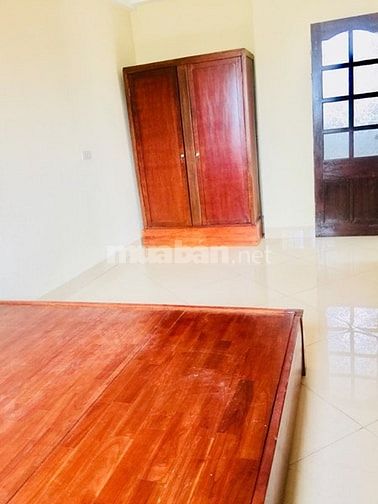 Cho thuê căn hộ tầng 6 chung cư mini có thang máy ngõ 75 đường Hồng Hà 53123592 Cho thuê căn hộ tầng 6 chung cư mini có thang máy ngõ 75 đường Hồng Hà