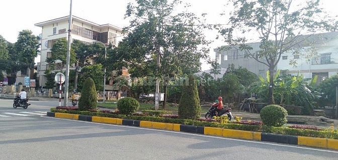 Bán nhanh lô góc 2 mặt tiền đường Hùng Vương- TP Đông Hà. 55351845 Bán nhanh lô góc 2 mặt tiền đường Hùng Vương- TP Đông Hà.