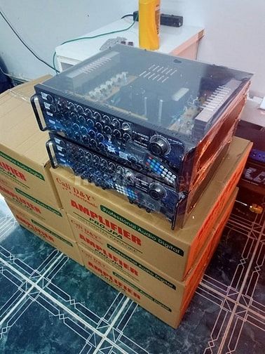 Chuyên phân phối sỉ và lẻ Âmpli và loa,cục đẩy ,vang số giá rẻ nhất 55392903 Chuyên phân phối sỉ và lẻ Âmpli và loa,cục đẩy ,vang số giá rẻ nhất