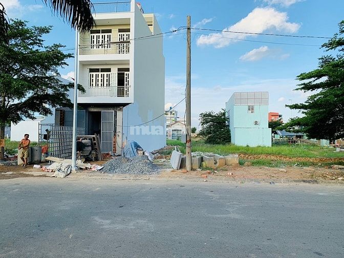 Vợ chồng tôi bán dãy trọ 6 phòng + lô đất 105m2 MT đường số 7 nối dài 55469953 Vợ chồng tôi bán dãy trọ 6 phòng + lô đất 105m2 MT đường số 7 nối dài