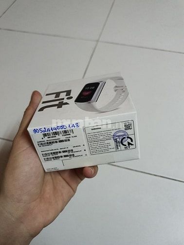 Bán vòng đeo SAMSUNG GALAXY FIT 55461056 Bán vòng đeo SAMSUNG GALAXY FIT