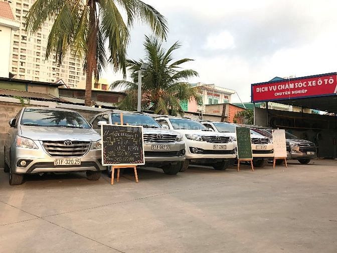 XE MỚI - GIÁ RẺ - CHỈ CÓ TẠI GREEN WORLD CAR RENTAL 55481170 XE MỚI - GIÁ RẺ - CHỈ CÓ TẠI GREEN WORLD CAR RENTAL