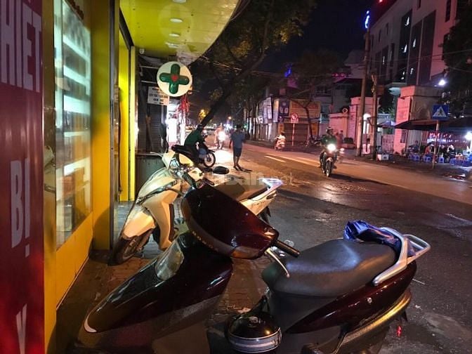 BÁN GẤP NHÀ MẶT PHỐ LÔ GÓC PHỐ PHƯƠNG MAI ĐỐI DIỆN VIỆN DA LIỄU 55487782 BÁN GẤP NHÀ MẶT PHỐ LÔ GÓC PHỐ PHƯƠNG MAI ĐỐI DIỆN VIỆN DA LIỄU
