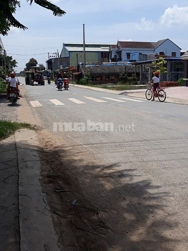 Đất góc 2 mặt tiền,trước trường học ,giá rẻ bèo,,4,5 triệu/m2 55476204 Đất góc 2 mặt tiền,trước trường học ,giá rẻ bèo,,4,5 triệu/m2