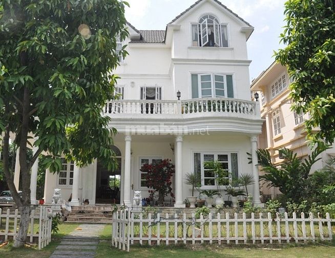 Bán nhà hầm 3 lầu đường Nguyễn Hoàng, khu AP-AK Quận 2 Giá 31 tỷ 55608500 Bán nhà hầm 3 lầu đường Nguyễn Hoàng, khu AP-AK Quận 2 Giá 31 tỷ