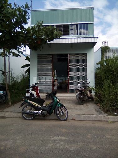 Nhà cần bán cạnh chung cư ACC, giá còn thương lượng. 58039052 Nhà cần bán cạnh chung cư ACC, giá còn thương lượng.