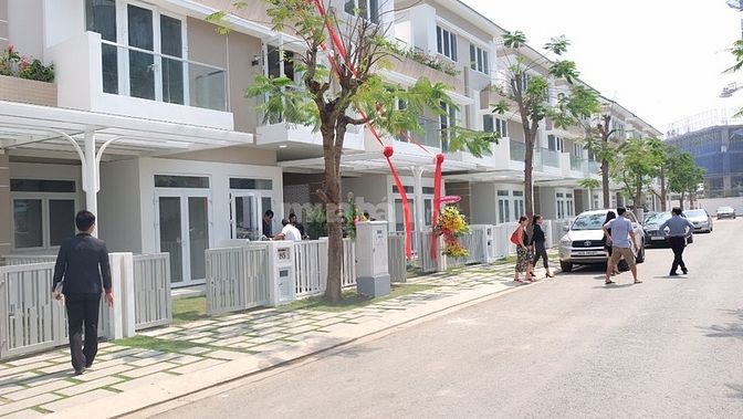 Thiếu tiền cần bán gấp căn mặt tiền 58041057 Thiếu tiền cần bán gấp căn mặt tiền
