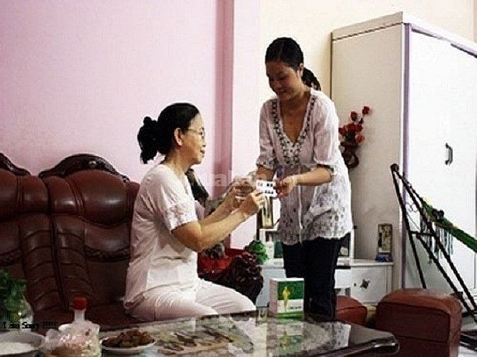 Gia đình tôi đang cần tuyển người giúp việc giữ bé 3 tháng tuổi ăn ở 58126663 Gia đình tôi đang cần tuyển người giúp việc giữ bé 3 tháng tuổi ăn ở