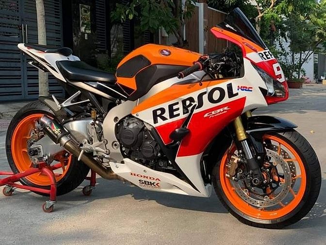 Cần bán CBR1000RR Repsol 2018 xe đã lên nhiều đồ chơi 58146226 Cần bán CBR1000RR Repsol 2018 xe đã lên nhiều đồ chơi