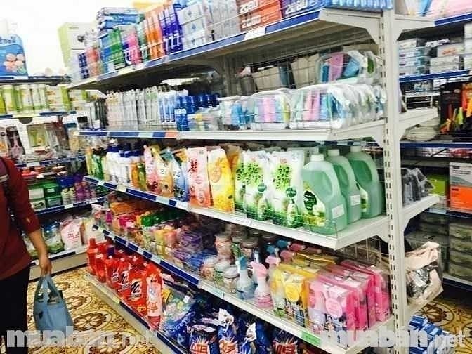 Cần tuyển gấp 03 nhân viên bán hàng và 01 nhân viên thu ngân 58420848 Cần tuyển gấp 03 nhân viên bán hàng và 01 nhân viên thu ngân