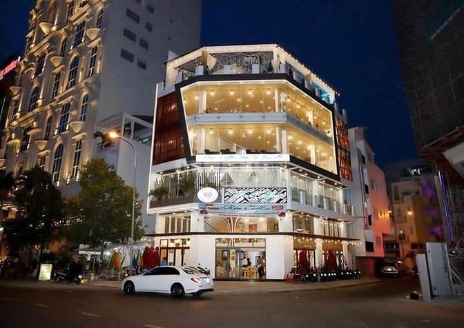Cho thuê nhà góc 2 mặt tiền đường phạm ngọc thạch trung tâm giải trí 58475386 Cho thuê nhà góc 2 mặt tiền đường phạm ngọc thạch trung tâm giải trí