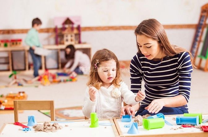 Cần người giữ em bé làm việc lâu dài và ở lại tại nhà luôn 58516521 Cần người giữ em bé làm việc lâu dài và ở lại tại nhà luôn