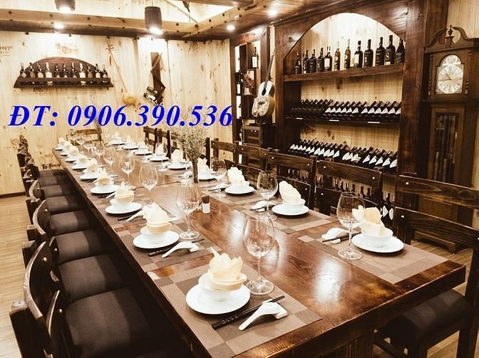 Tấm lót bàn ăn đẹp, sang trọng phong cách Châu Âu