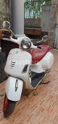 Cần bán xe vespa super GTS 125 3vie, màu trắng nhà sử dụng kỹ 58571624 Cần bán xe vespa super GTS 125 3vie, màu trắng nhà sử dụng kỹ