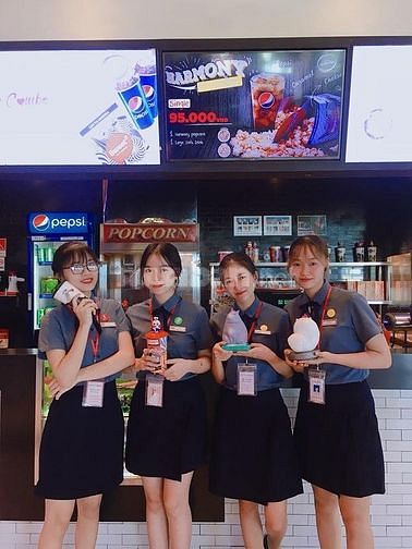 Hệ thống Rạp chiếu phim tuyển NV Bán vé, Soát vé, Bán bắp bắp nước 58622959 Hệ thống Rạp chiếu phim tuyển NV Bán vé, Soát vé, Bán bắp bắp nước