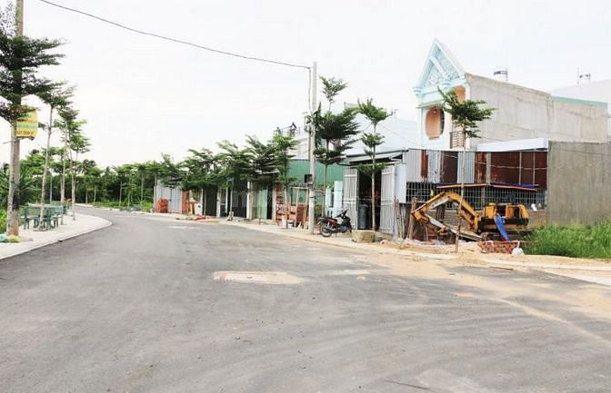 Chính chủ bán gấp lô đất thổ cư 10x40m, cách QL1A ~ 70m 58655304 Chính chủ bán gấp lô đất thổ cư 10x40m, cách QL1A ~ 70m