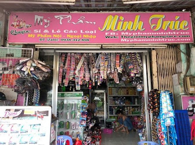 Tuyển Gấp 3 bạn phụ bán tại cửa hàng mỹ phẩm ở quận 8 58700405 Tuyển Gấp 3 bạn phụ bán tại cửa hàng mỹ phẩm ở quận 8