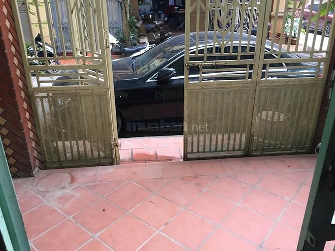 Nhà riêng ngõ vạn kiếp trần hưng đạo  50m2x4 tầng, giá 18tr