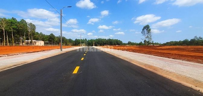 Chính chủ bán nhanh lô góc 2 mặt tiền, đường nhựa trung tâm PM 58951065 Chính chủ bán nhanh lô góc 2 mặt tiền, đường nhựa trung tâm PM