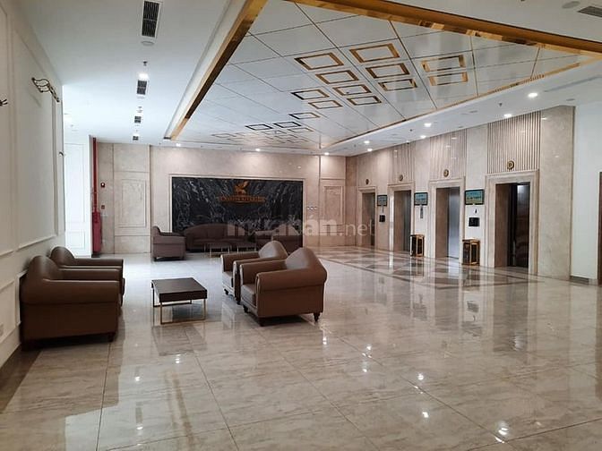 Em bán nhanh căn góc 3pn 100m2 tầng 16 ngay cạnh sân vườn cực đẹp