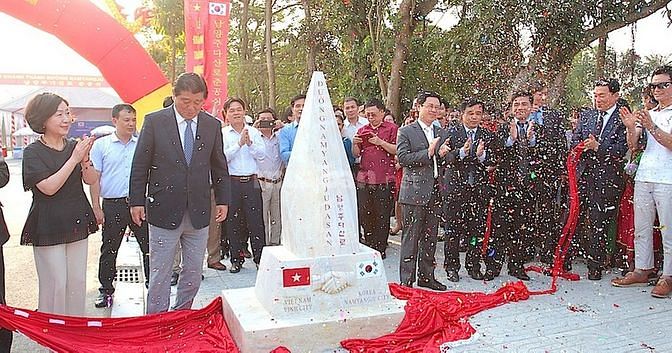 Cho thuê mặt bằng mặt đường Hàn Quốc 7.5m*17.3m. Đất chính chủ 59371732 Cho thuê mặt bằng mặt đường Hàn Quốc 7.5m*17.3m. Đất chính chủ