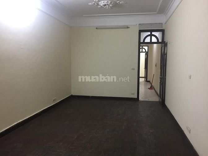 Nhà riêng ngõ vạn kiếp trần hưng đạo  50m2x4 tầng, giá 18tr