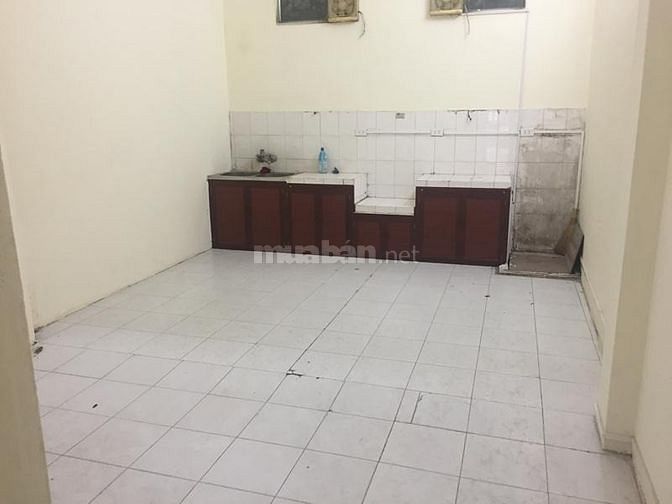 Nhà riêng ngõ vạn kiếp trần hưng đạo  50m2x4 tầng, giá 18tr
