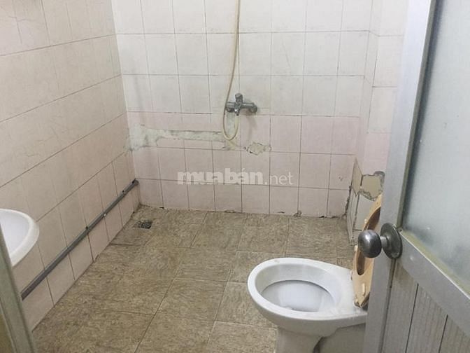 Nhà riêng ngõ vạn kiếp trần hưng đạo  50m2x4 tầng, giá 18tr