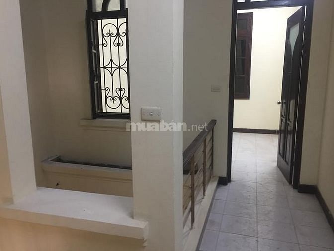 Nhà riêng ngõ vạn kiếp trần hưng đạo  50m2x4 tầng, giá 18tr
