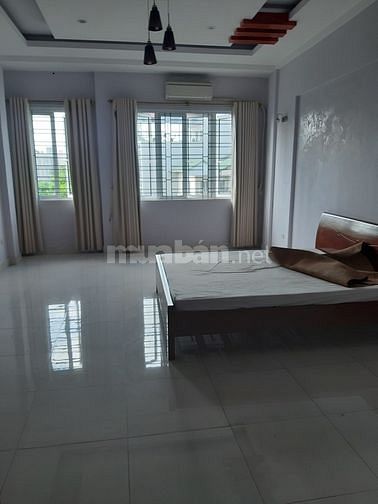 Nhà ngõ 9 phố Trần Quốc Hoàn, Dt 60M x 5 tầng tiện làm Vp, Lớp học