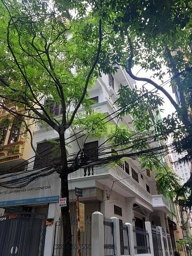 Nhà ngõ 9 phố Trần Quốc Hoàn, Dt 60M x 5 tầng tiện làm Vp, Lớp học