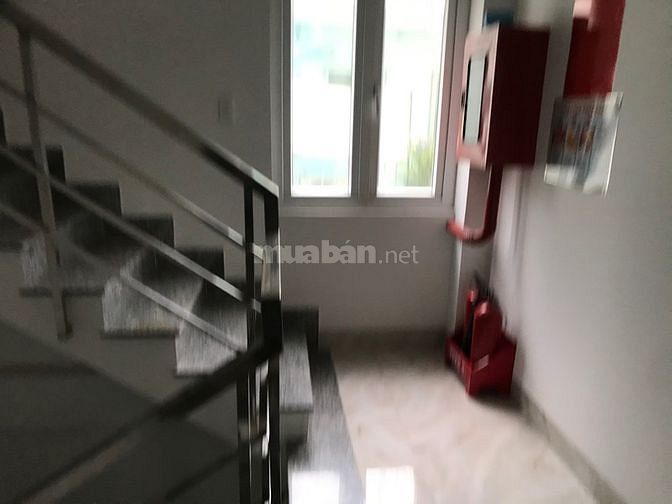 Mặt tiền 106 Calmette cho thuê nguyên căn hoặc TRỆT