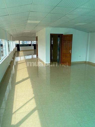 Bán nhà 171m*10 tầng,2 MT,Mặt Hồ,TM-Ô Tô-Đang cho thuê 270 triệu/tháng