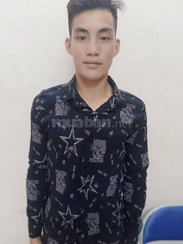 Nam cần tìm cv giao hàng theo xe 59726357 Nam cần tìm cv giao hàng theo xe