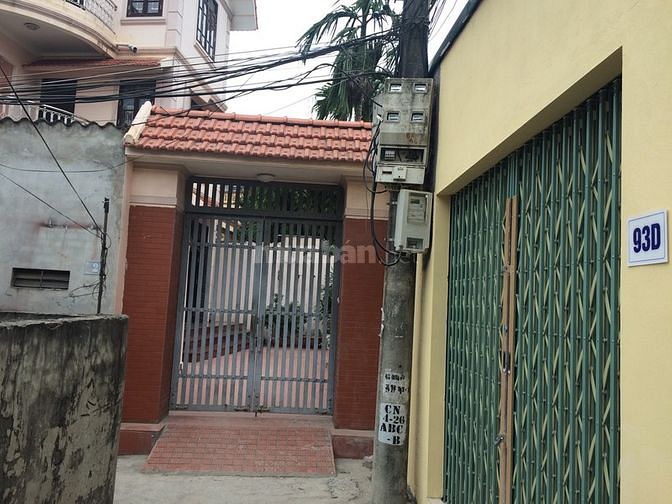 Bán nhà SDCC mặt phố 106 Ngọc Khánh, đối diện Vinhomes Gallery, dt 33m