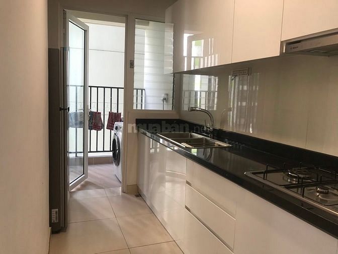 Cần cho thuê gấp căn hộ Vista Verde 2PN gần 78m2 giá rẻ 16tr/tháng bp