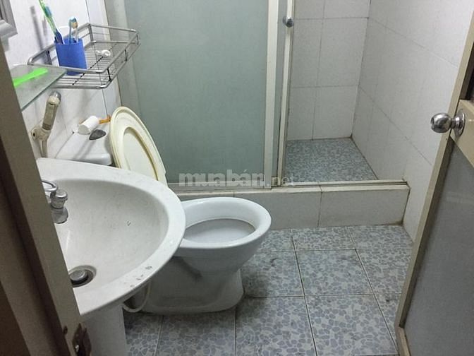 Nhà riêng ngõ vạn kiếp trần hưng đạo  50m2x4 tầng, giá 18tr