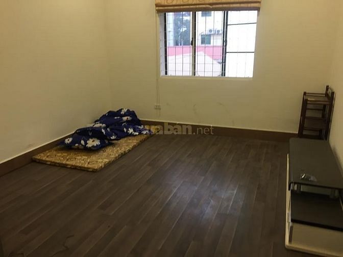 Nhà riêng ngõ vạn kiếp trần hưng đạo  50m2x4 tầng, giá 18tr