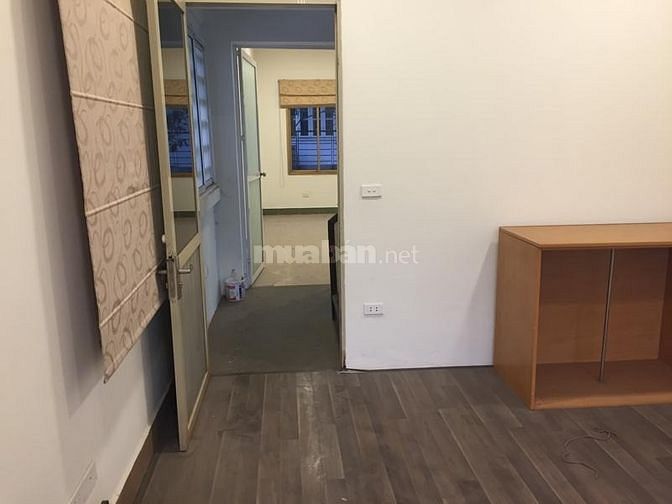 Nhà riêng ngõ vạn kiếp trần hưng đạo  50m2x4 tầng, giá 18tr