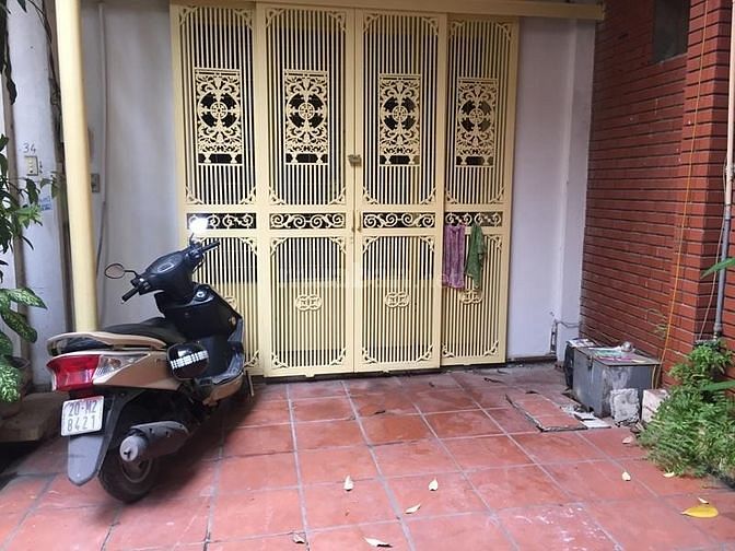 Nhà riêng ngõ vạn kiếp trần hưng đạo  50m2x4 tầng, giá 18tr