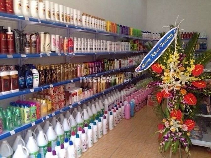Tuyển gấp 02 nhân viên bán hàng tại chỗ 60058216 Tuyển gấp 02 nhân viên bán hàng tại chỗ