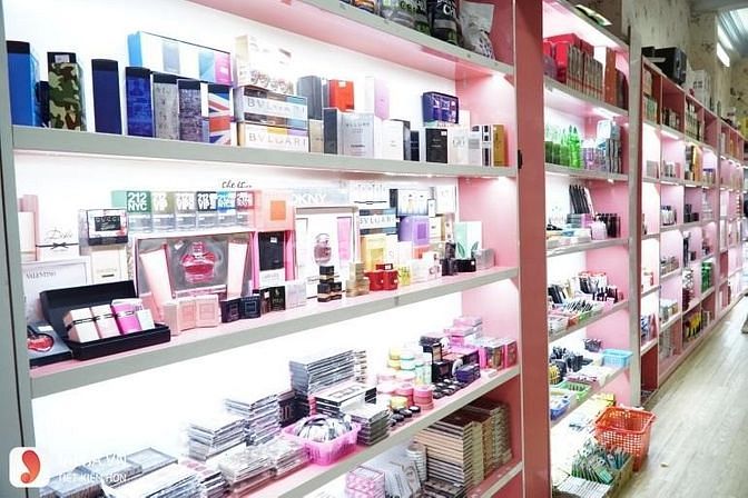 Cần nhân viên tư vấn khách hàng 60071773 Cần nhân viên tư vấn khách hàng