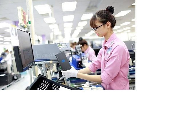 Tuyển 200 công nhân nữ hỗ trợ ăn ở lại lương cao 60214994 Tuyển 200 công nhân nữ hỗ trợ ăn ở lại lương cao