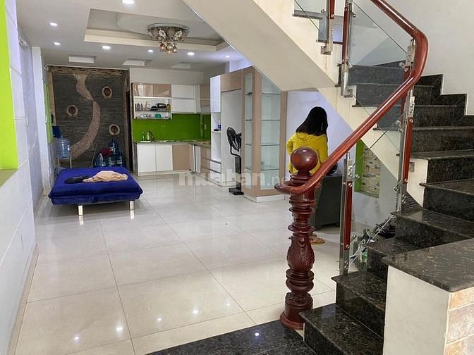 Bán nhà 4x18m. 3 lầu. Hẻm 8m Thoại Ngọc Hầu. P.Phú Thạnh. Tân Phú.