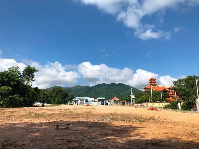 Gia đình tôi cần bán 3 lô đất MT Châu Pha-Bà Rịa DT 240m2 Full thổ 60387479 Gia đình tôi cần bán 3 lô đất MT Châu Pha-Bà Rịa DT 240m2 Full thổ