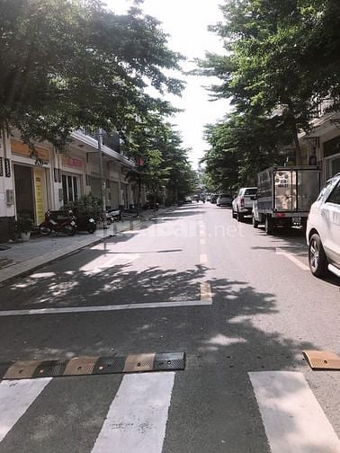 Bán rẻ nhà khu Cityland Trần Thị Nghĩ 5x20m, 3lầu giá 16,9 tỷ