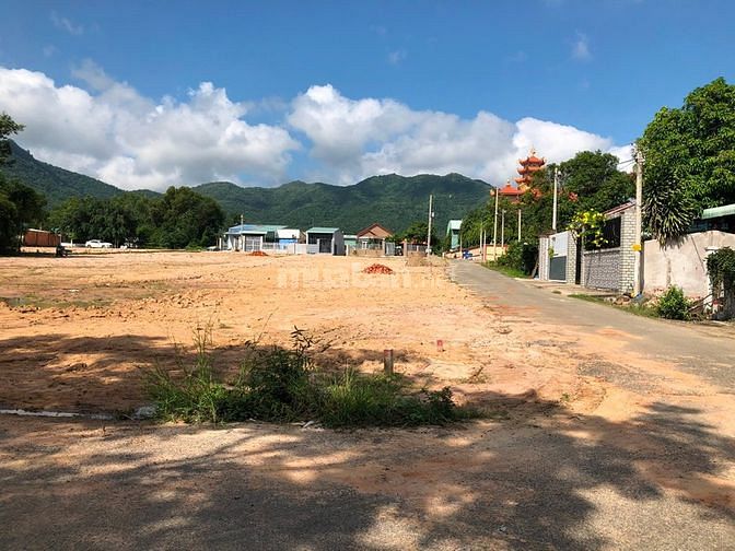 Cần bán lô đất khu đông dân cư ở thị xã Phú Mỹ_Bà Rịa 200m2 Đất ở ĐT 60506263 Cần bán lô đất khu đông dân cư ở thị xã Phú Mỹ_Bà Rịa 200m2 Đất ở ĐT
