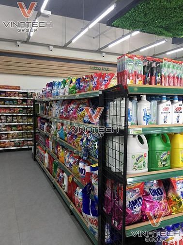 Cần tuyển 2 nữ bán hàng tại cửa hàng . ưu tiên người lớn tuổi 60557315 Cần tuyển 2 nữ bán hàng tại cửa hàng . ưu tiên người lớn tuổi